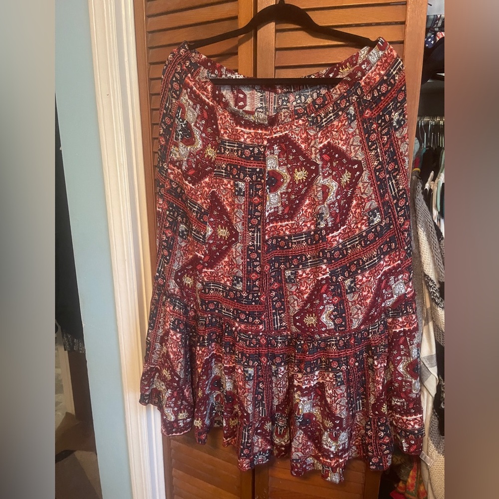 Intro. Red and Blue Patterned Mini Skirt